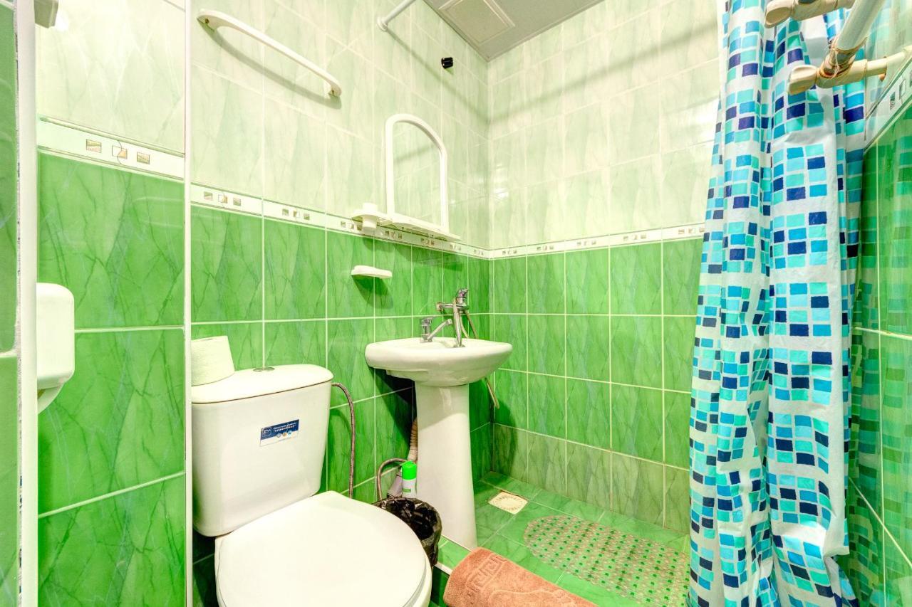Hotel Zvezda Kiev Esterno foto