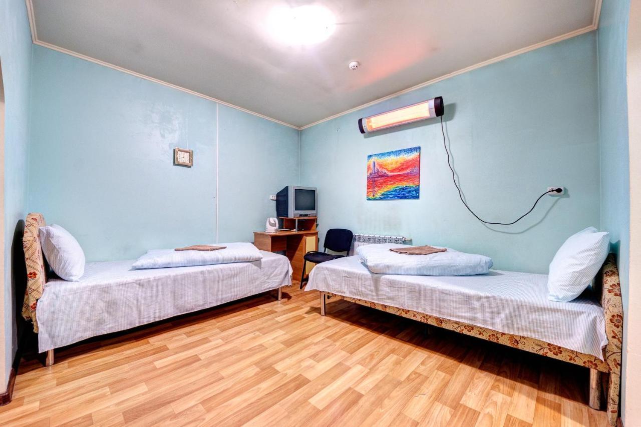 Hotel Zvezda Kiev Esterno foto